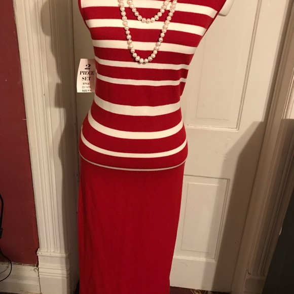 NWT,  2 pc SAG Harbor Dress , size: P/S , Length 48”  long. - Picture 14 of 15